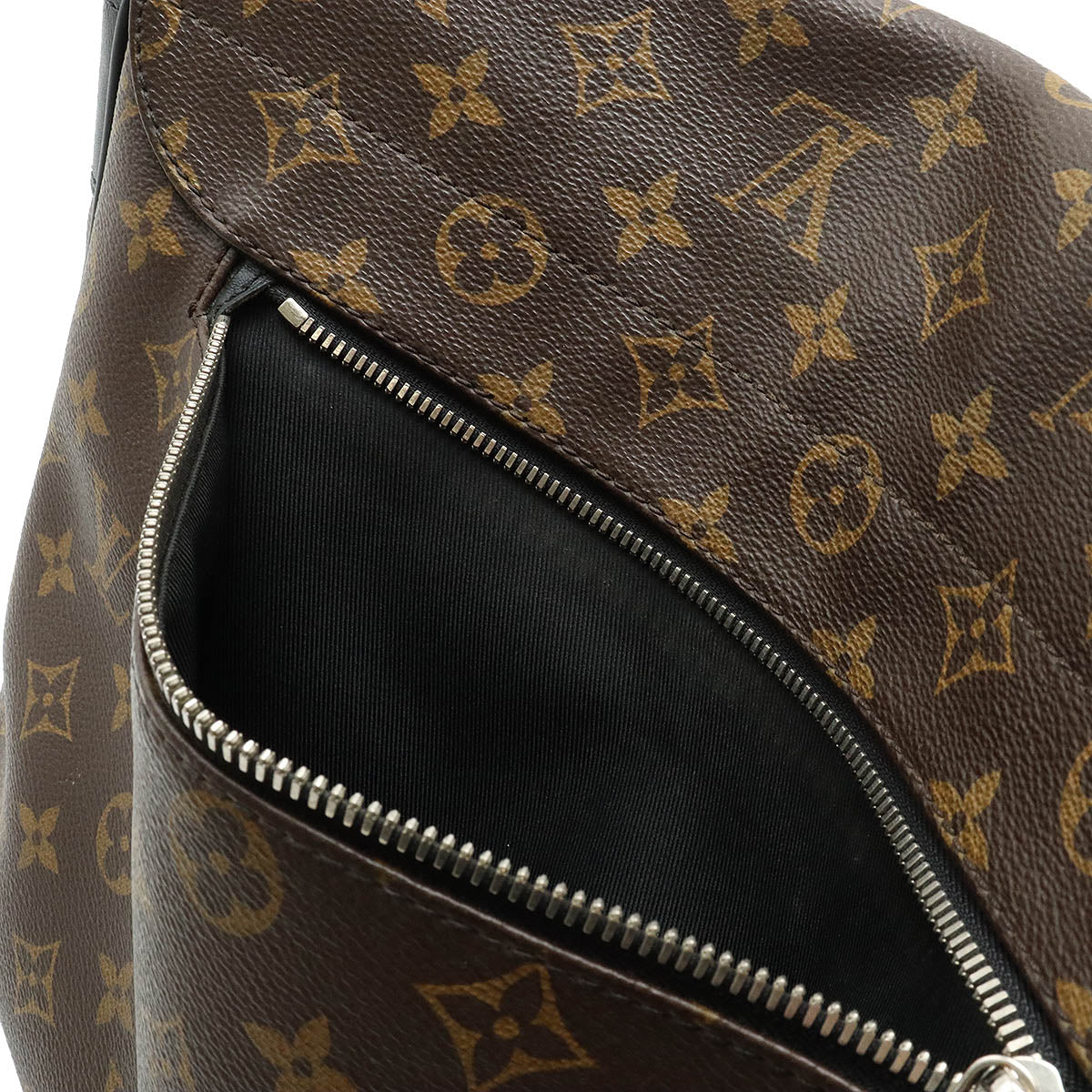 Louis Vuitton Louis Vuitton Monogram Maker Christopher Messenger Shoulder Bag Leather M41643