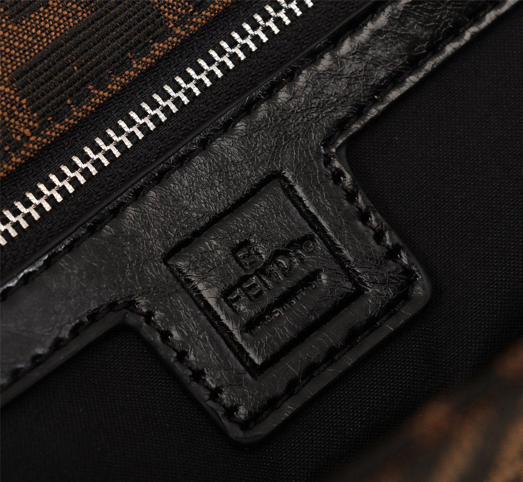 Luxury  Bags Fendi 015