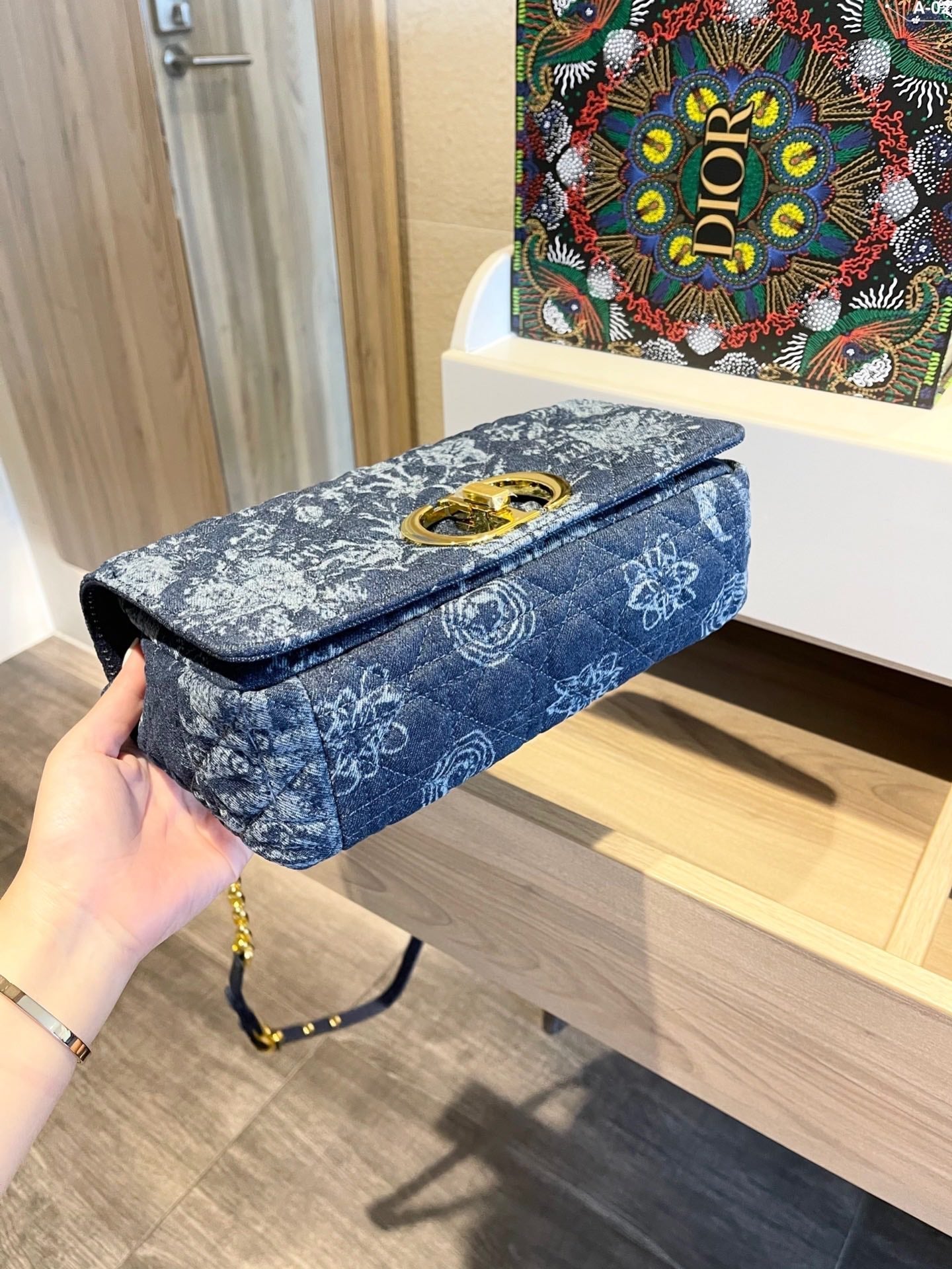 Designer Handbags dior 318