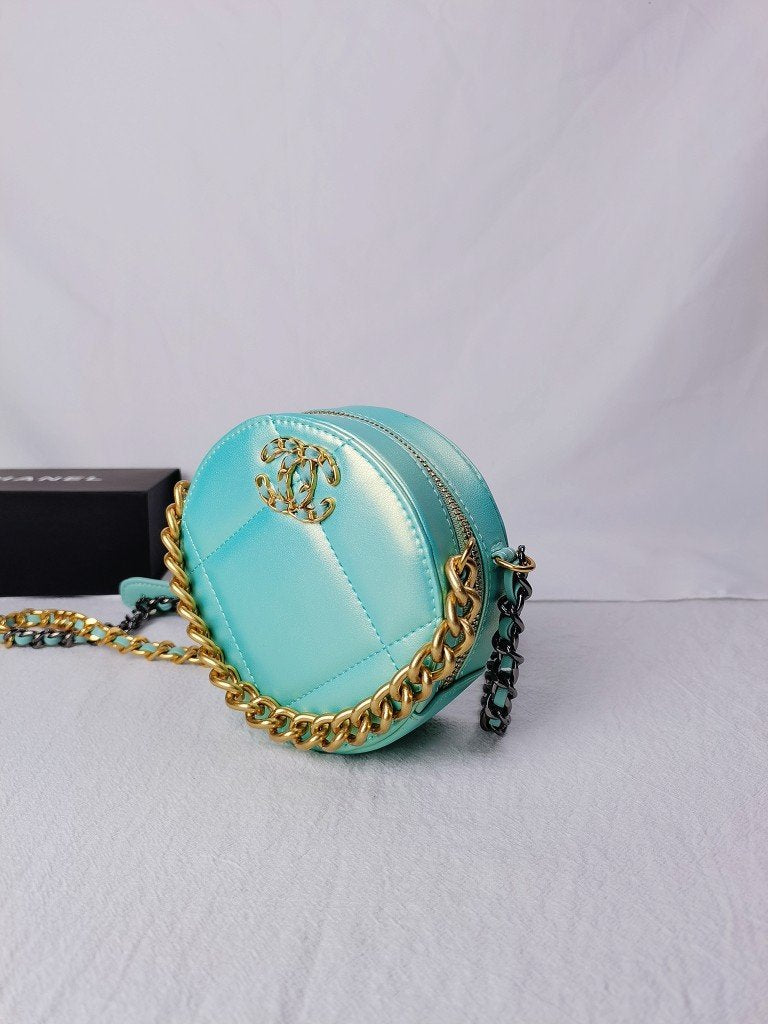 Designer Handbags Chanel 226