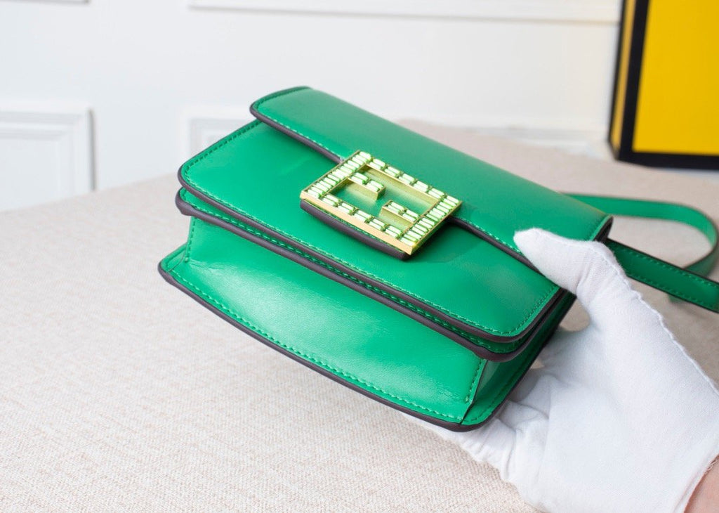 Designer Handbags Fendi 075