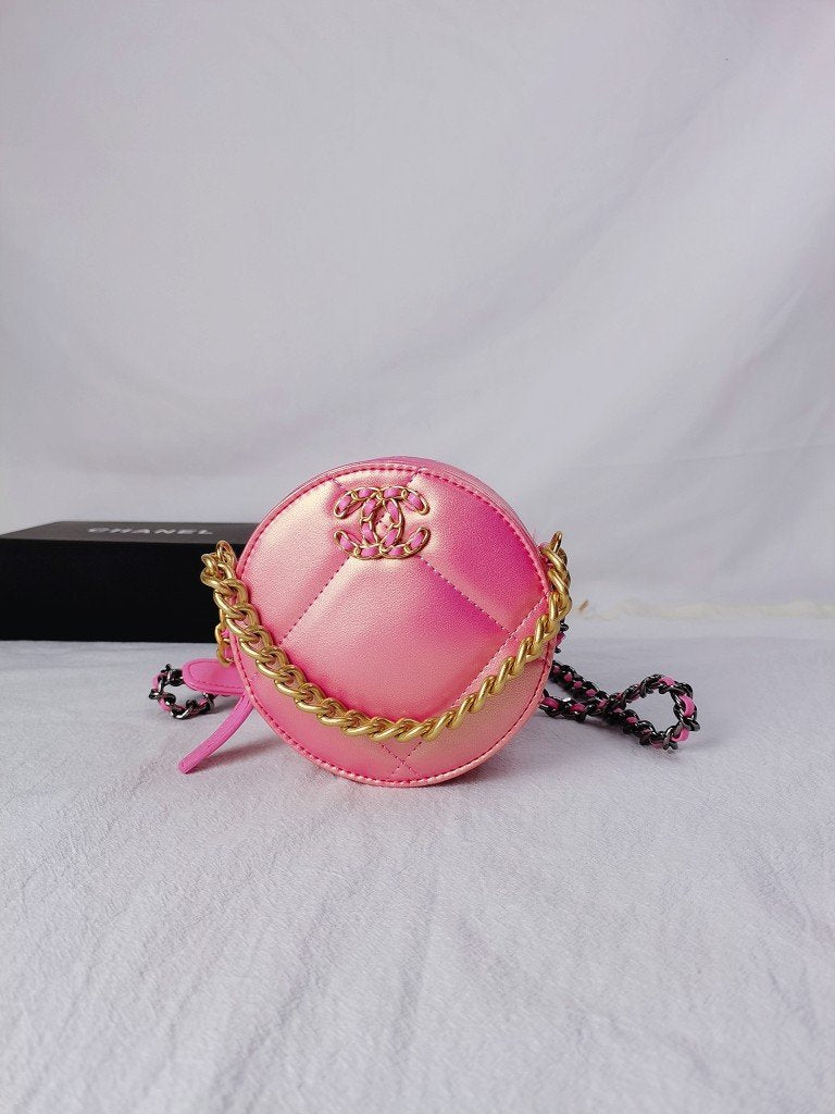 Designer Handbags Chanel 227