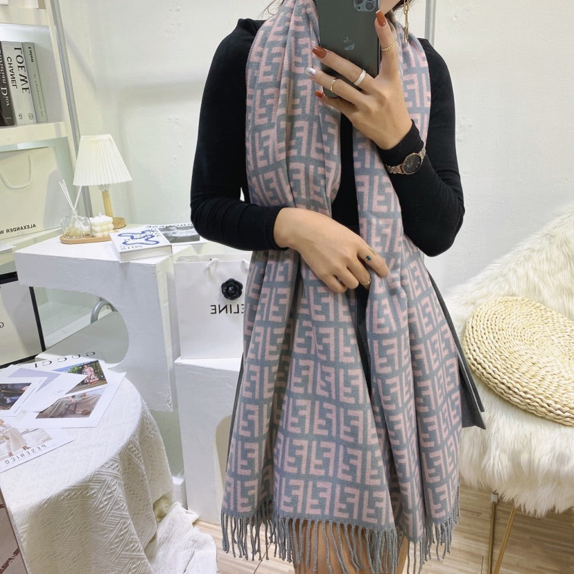 Luxury Fendi  Scarf 017