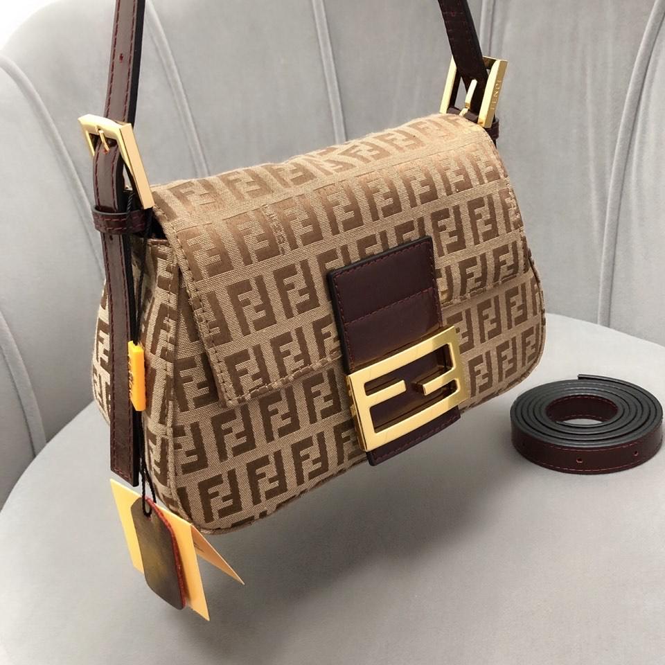 Designer Handbags Fendi 176