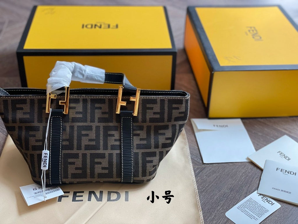 Luxury  Bags Fendi 118