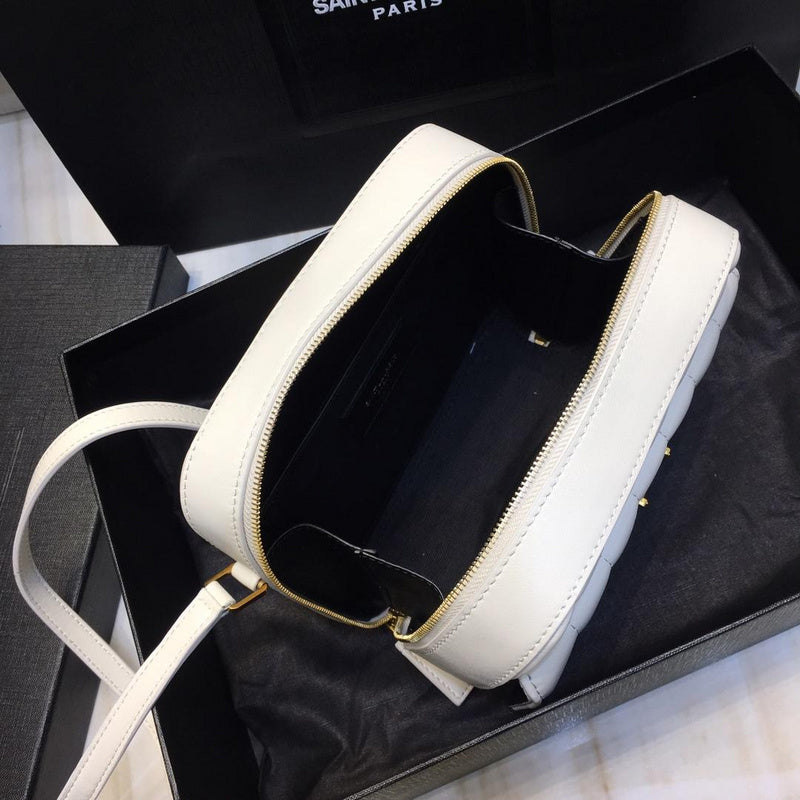 SLY - Bags District - 302