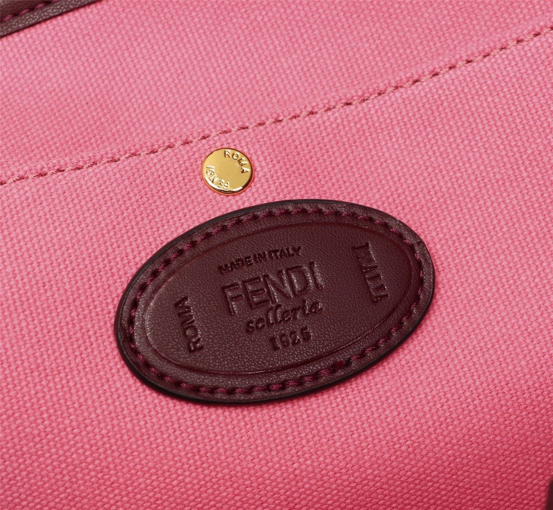 Designer Handbags Fendi 086