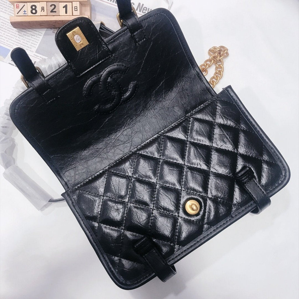 Designer Handbags Chanel 215
