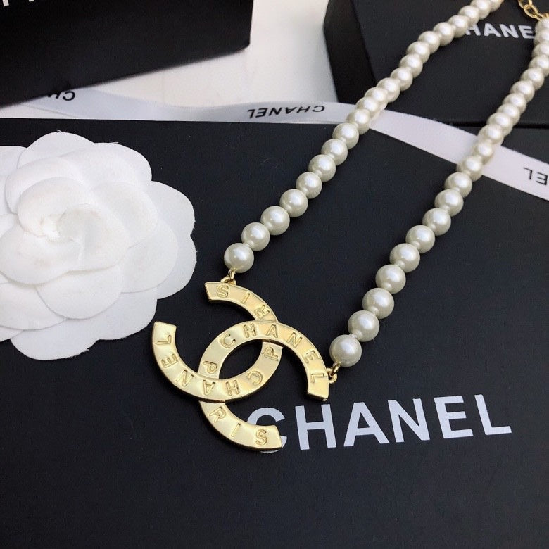 BG - Holiday Necklace chanel025