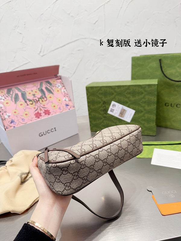 Luxury - Gucci Bags - 134