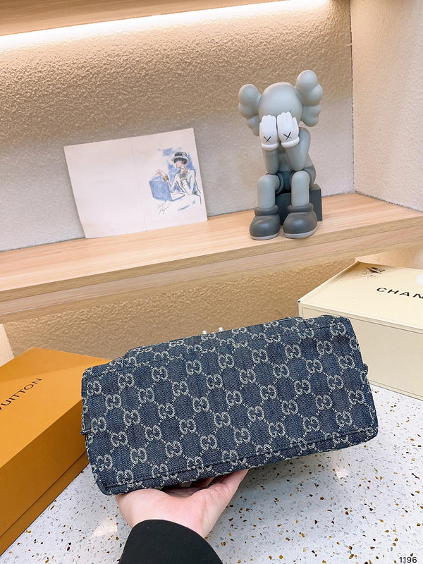 Luxury - Gucci Bags - 181