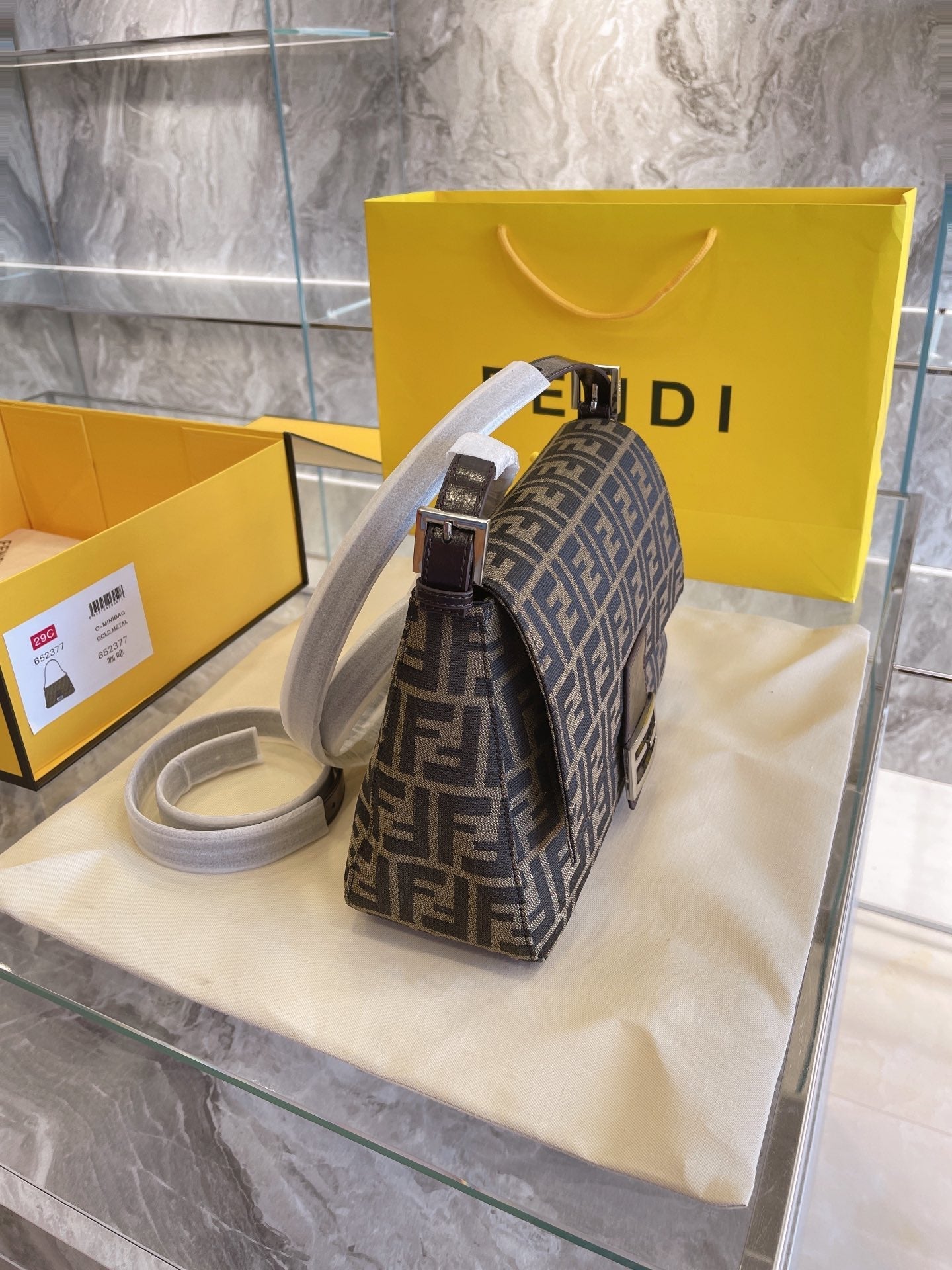 Luxury  Bags Fendi 201