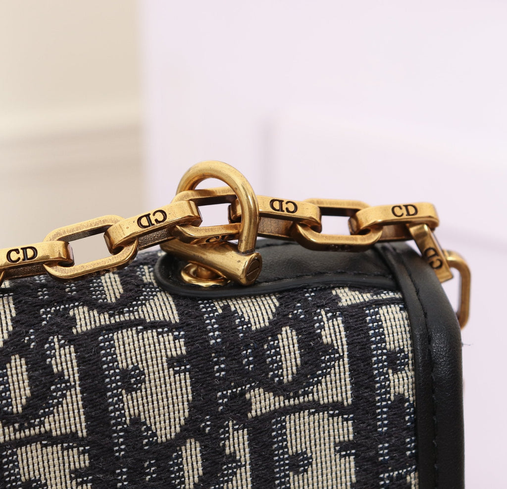 Designer Handbags dior 220