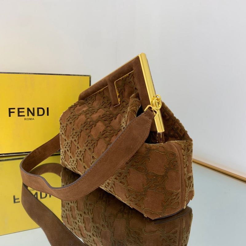 FDI - Bags District - 040