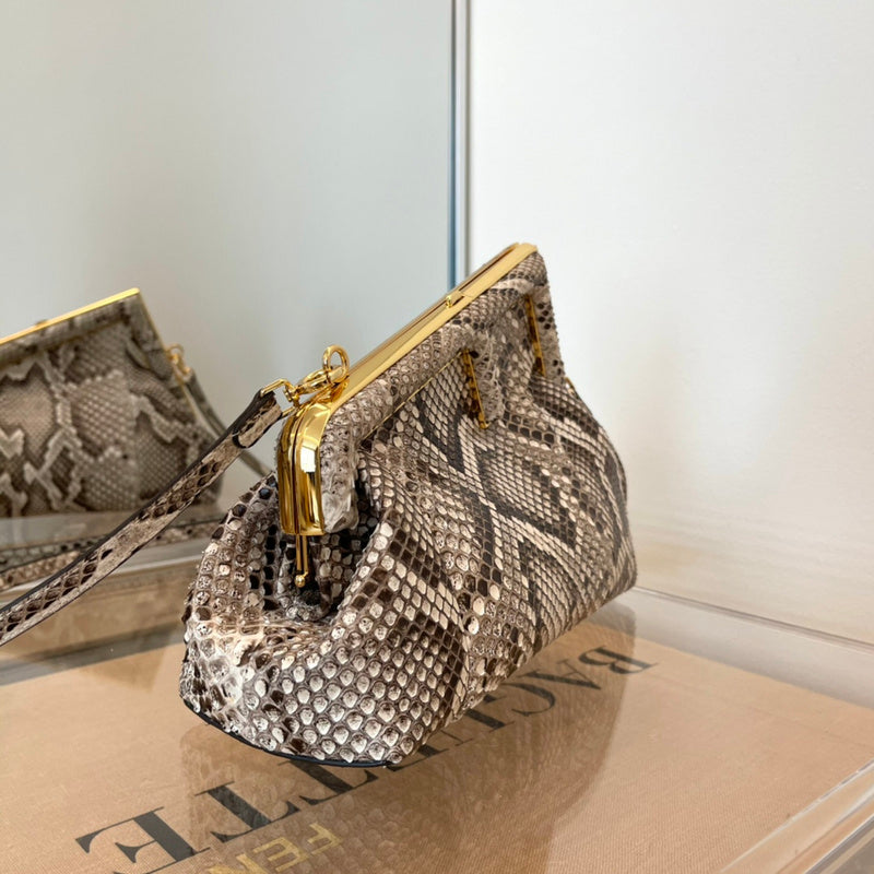 FDI - Bags District - 032