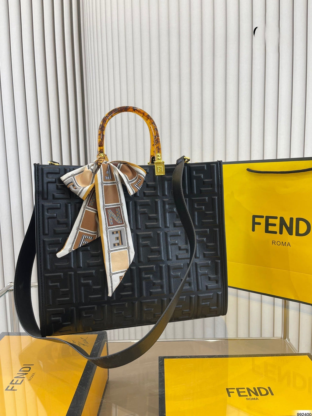 Luxury Bags Fendi 279