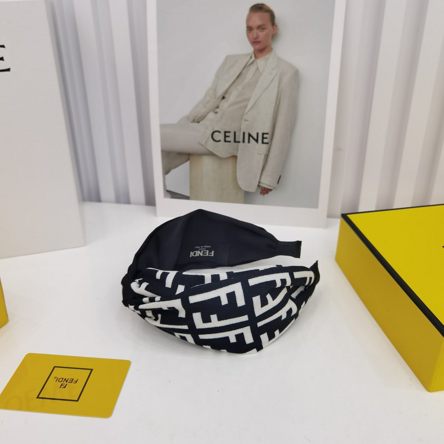 Luxury Hair Band Fendi 021