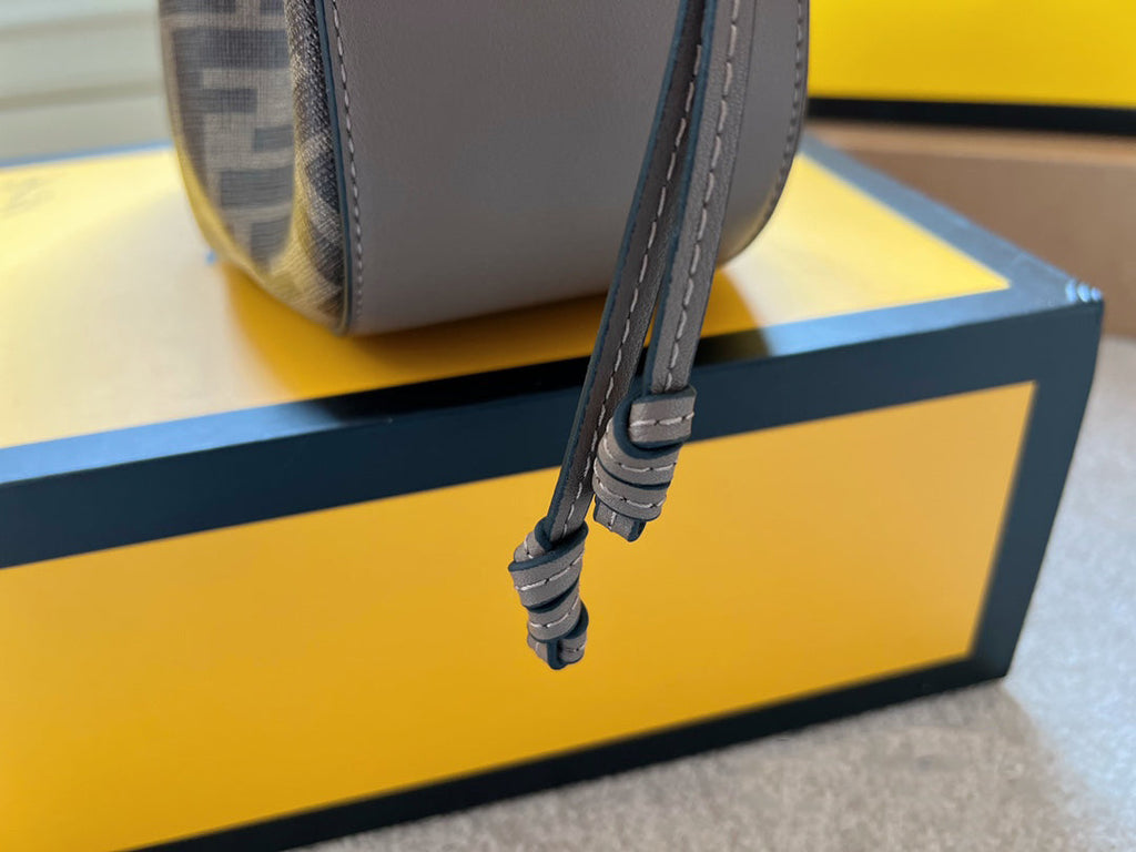Luxury  Bags Fendi 248