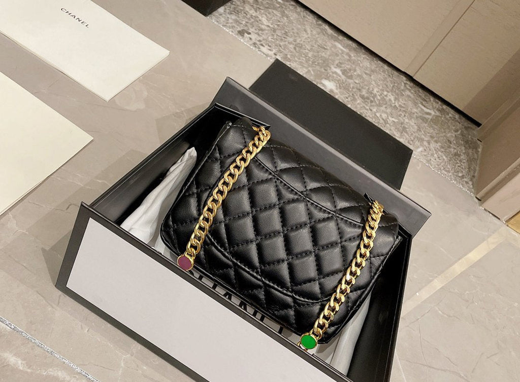 Designer Handbags Chanel 051
