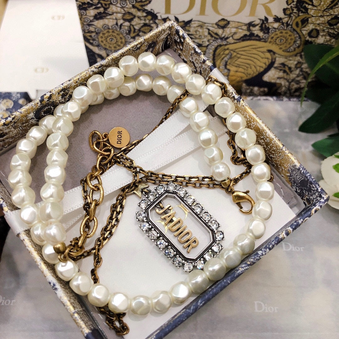 BG - Holiday Necklace dior021