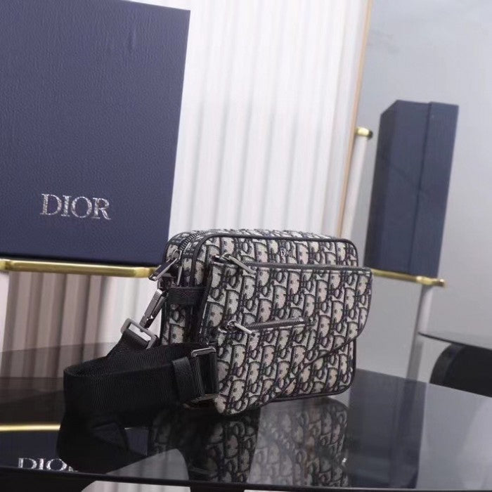 Dior Saddle Triple Pouch Beige and Black Dior Oblique Jacquard