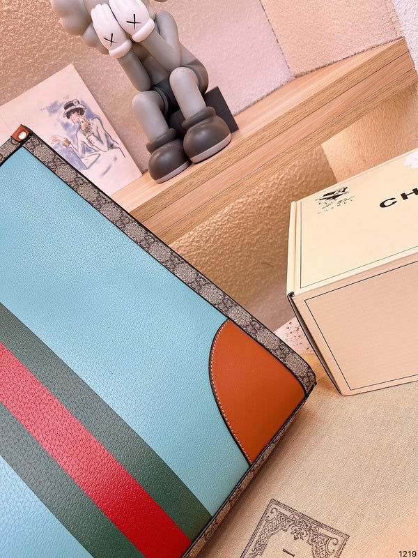 Luxury - Gucci Bags - 250