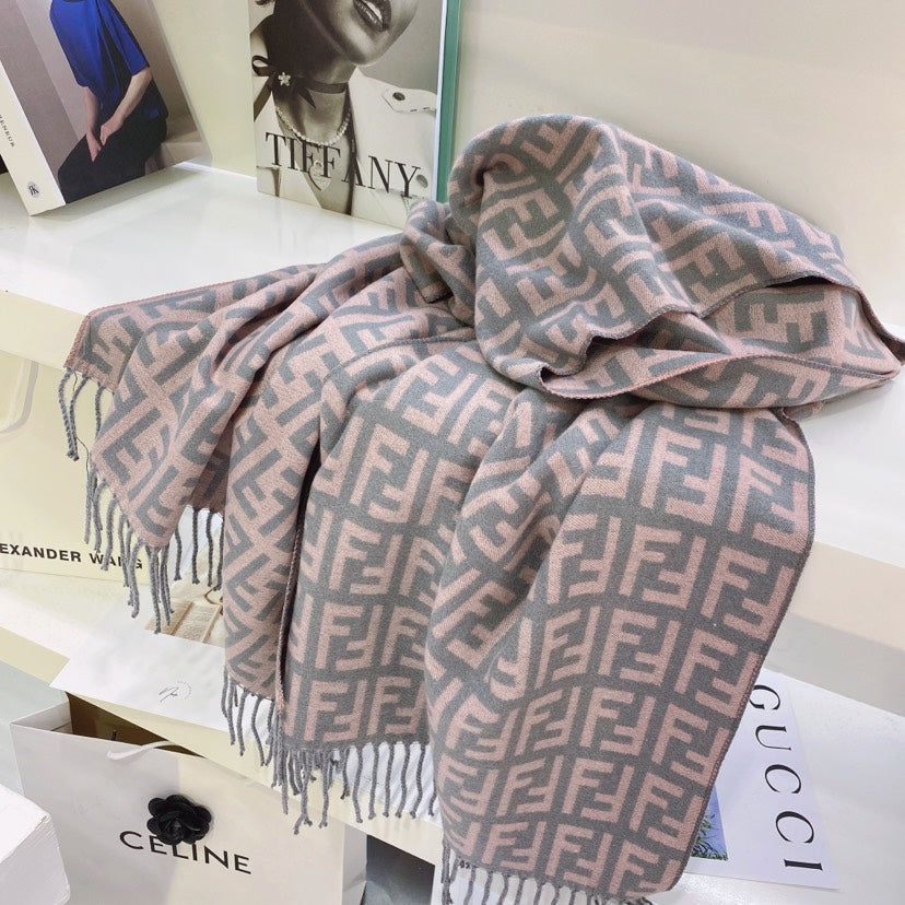Luxury Fendi  Scarf 017