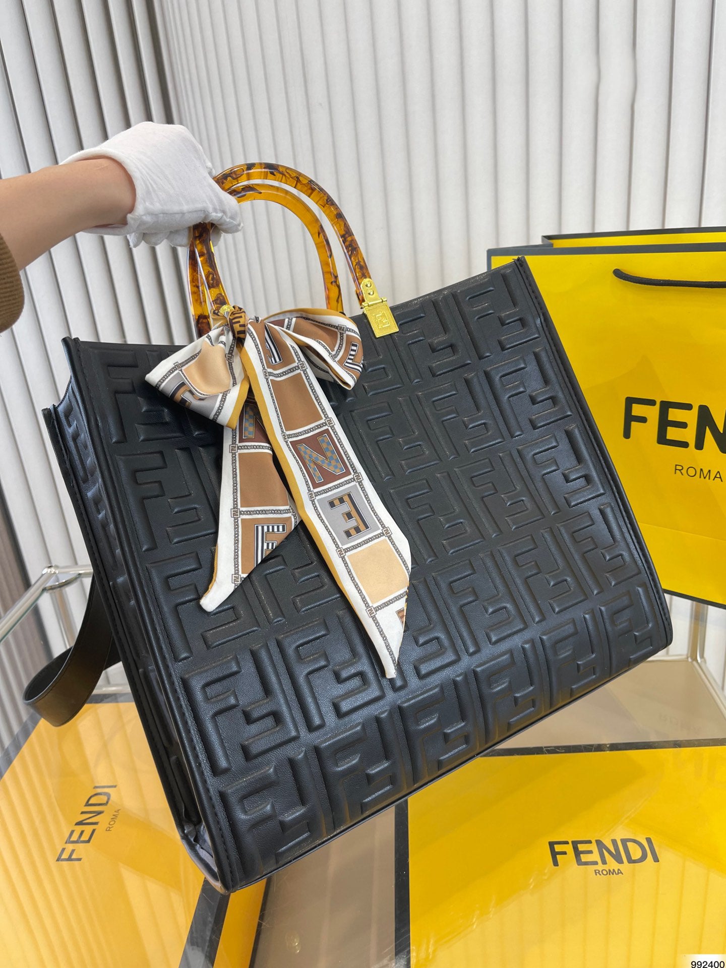 Luxury Bags Fendi 279
