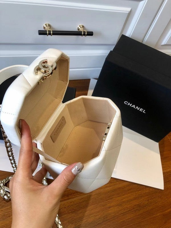 Chanel Bags - BG Bags - 1031