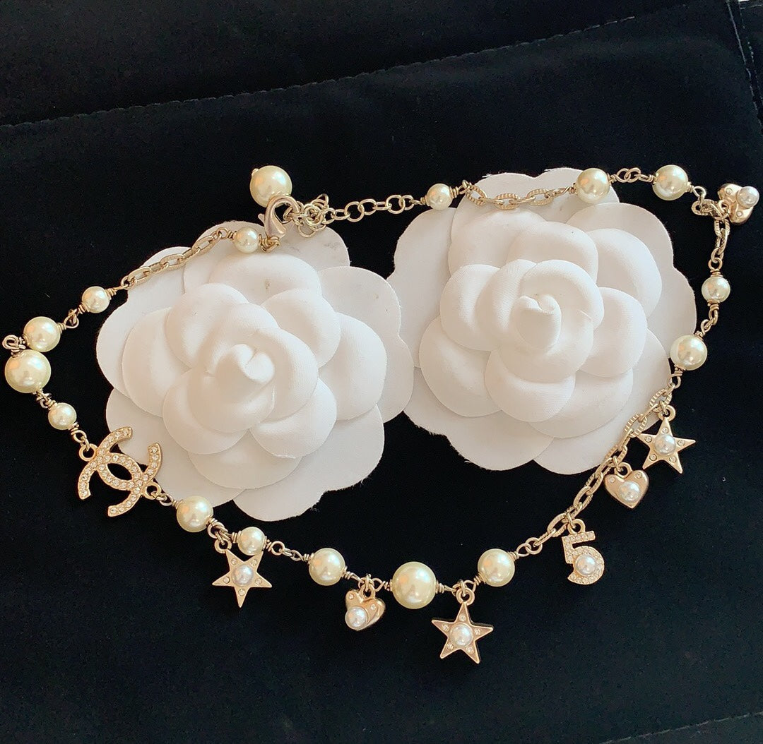 BG - Holiday Necklace chanel047