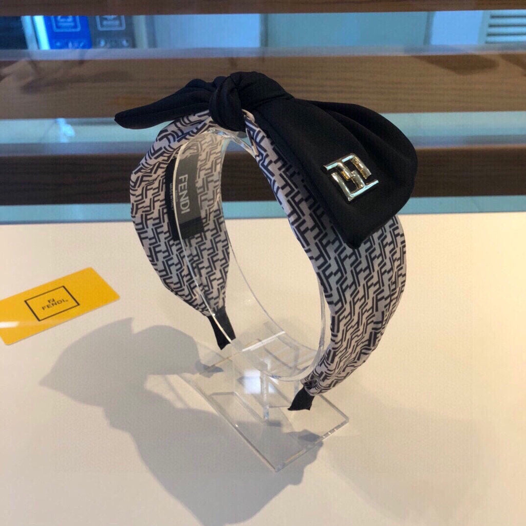 Luxury Hair Band Fendi 051