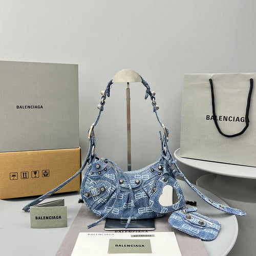 BGA Bags - Bags District  010