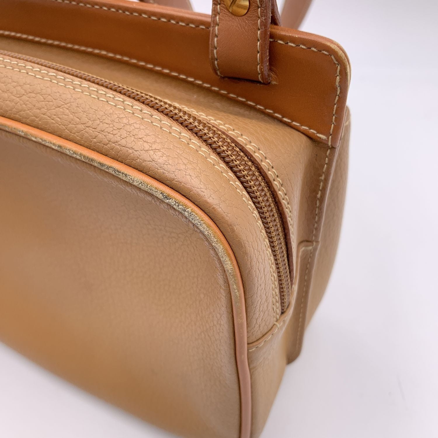 Gucci Vintage Beige Leather 2 Compartments Shoulder Bag
