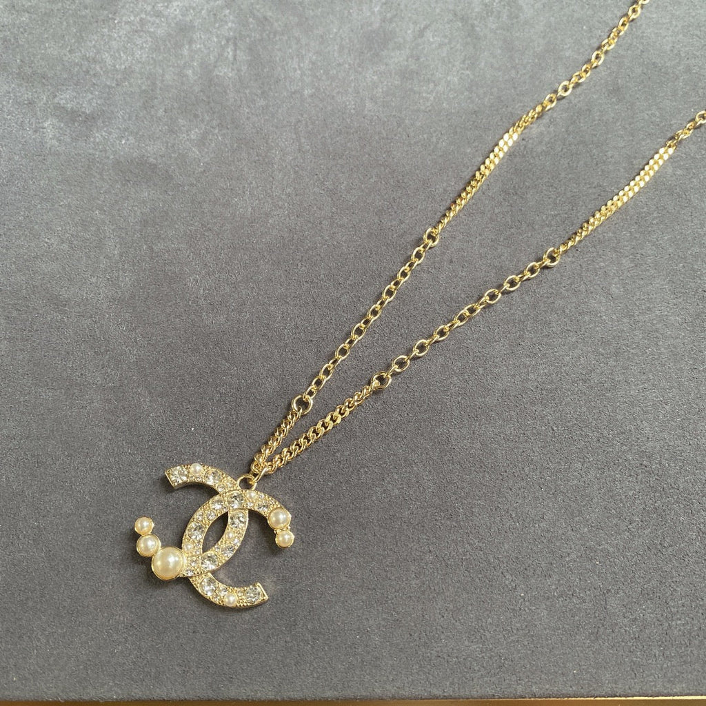 BG - Holiday Necklace chanel046