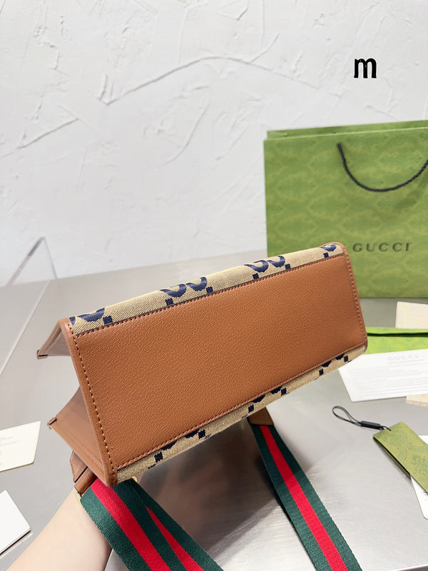 Luxury - Gucci Bags - 127