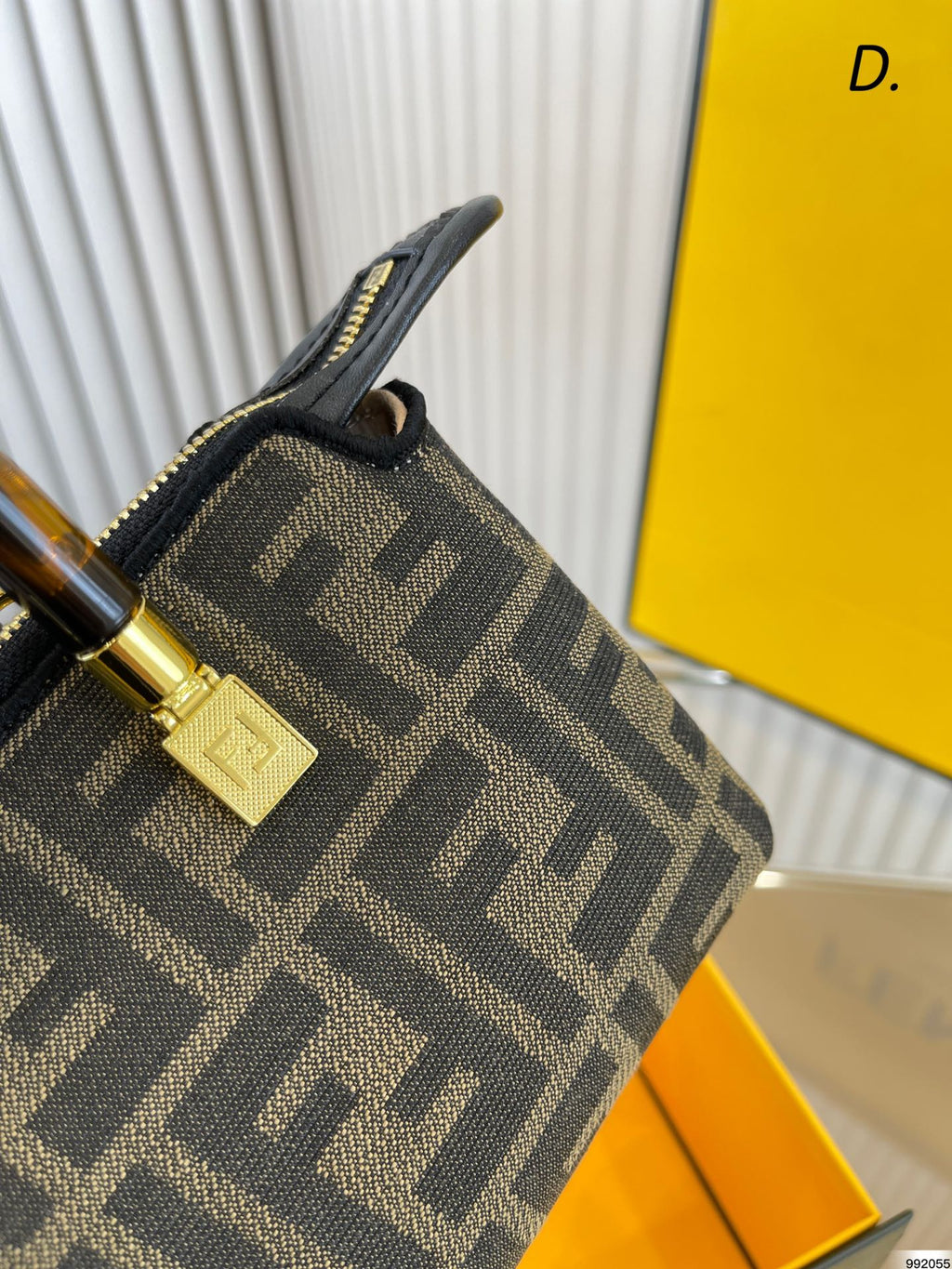 Luxury  Bags Fendi 276