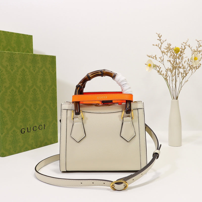 GGG - Bags District - 028