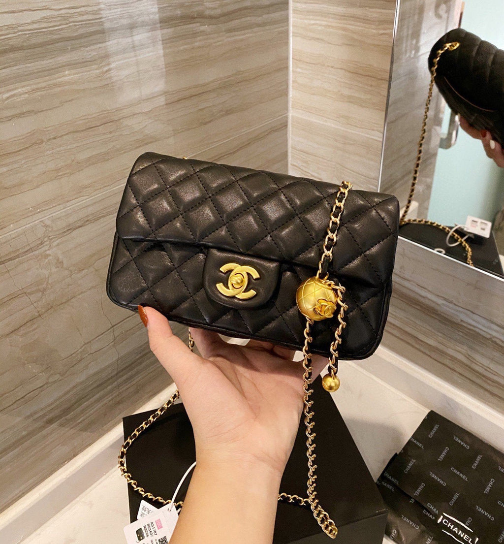 Designer Handbags Chanel 046