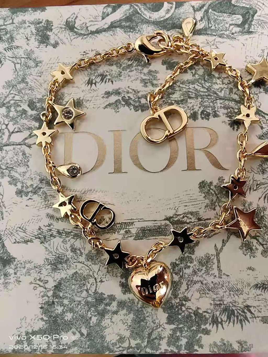 BG - Holiday Necklace dior016