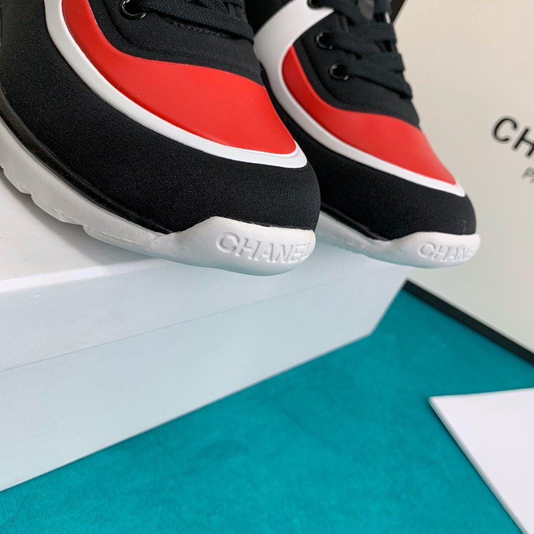 Sneakers Chanel