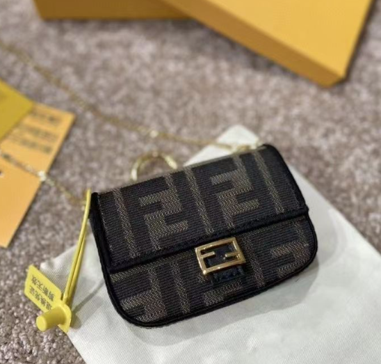 Luxury  Bags Fendi 182