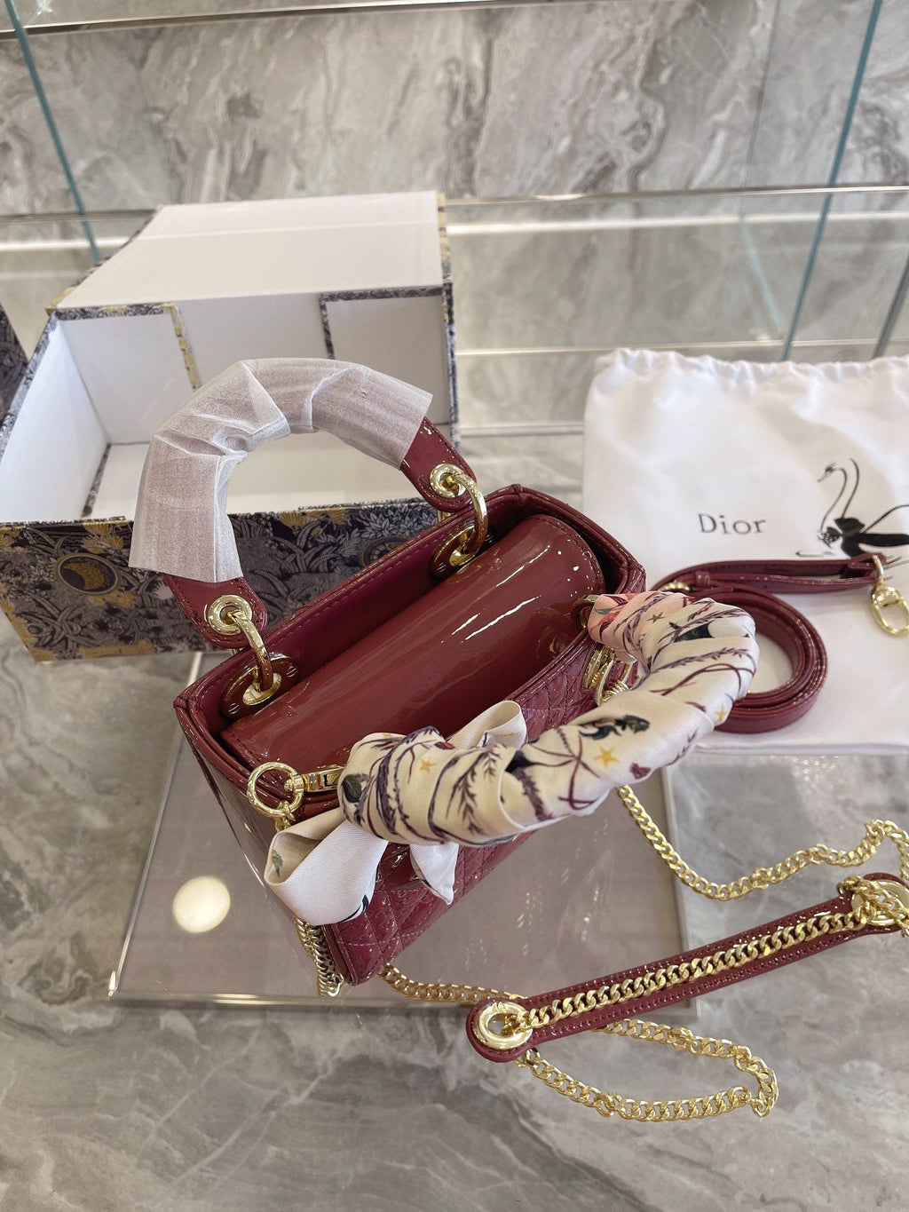 Luxury Handbags Christian Dior 205
