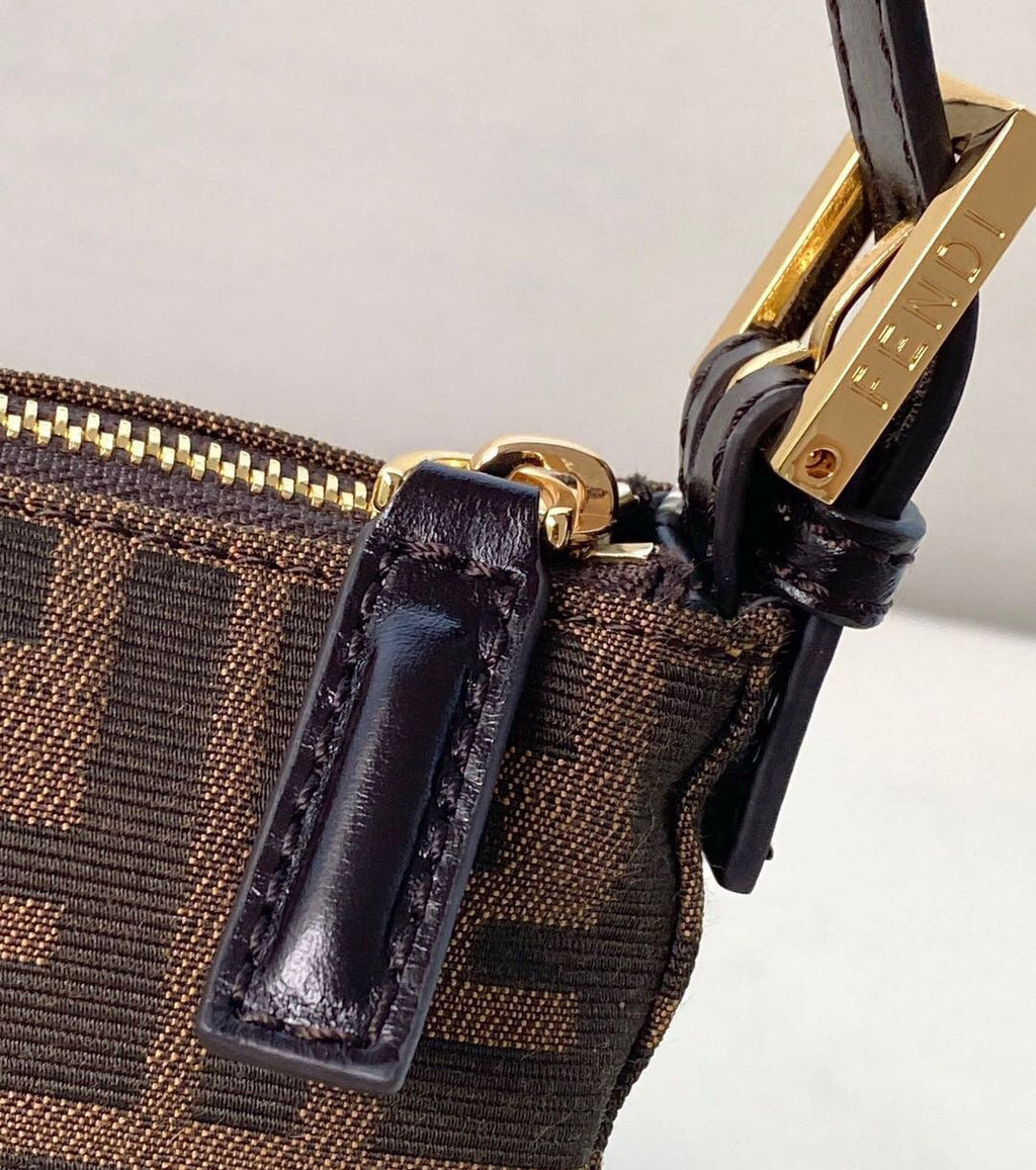 Designer Handbags Fendi 029