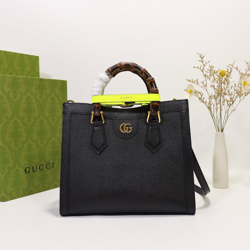 GGG - Bags District - 021