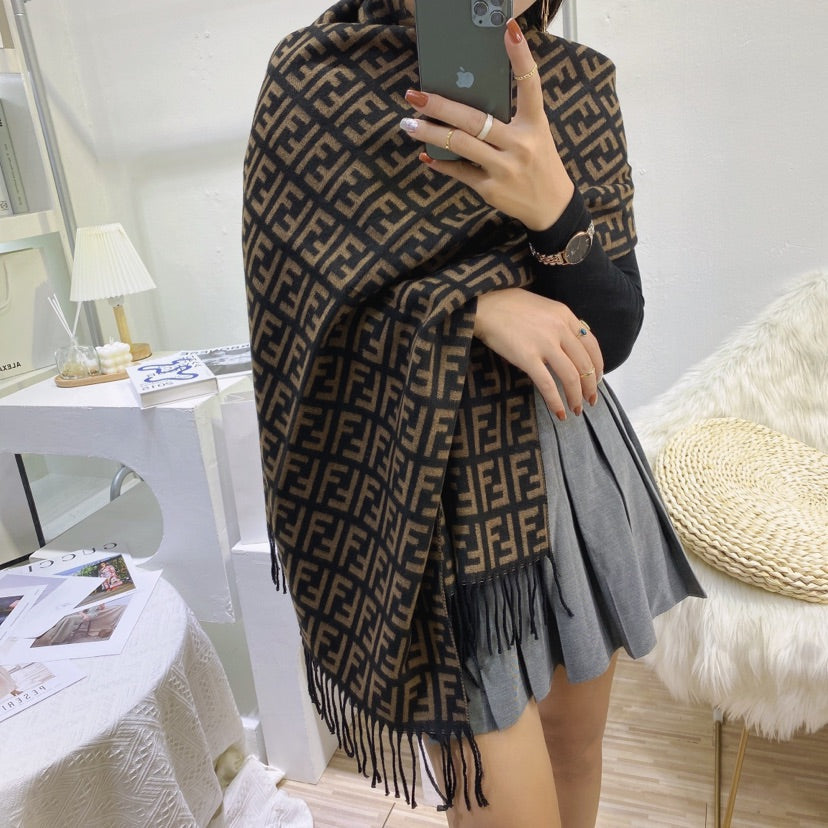 Luxury Fendi  Scarf 018