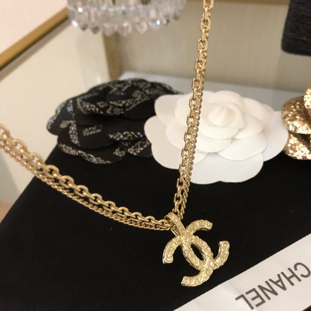 BG - Holiday Necklace chanel035