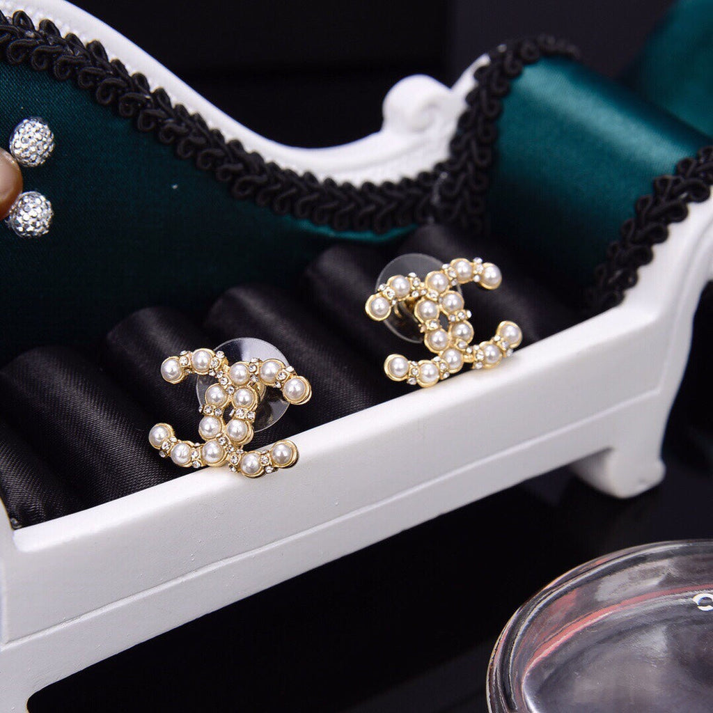 BG - Holiday Earring chanel 001