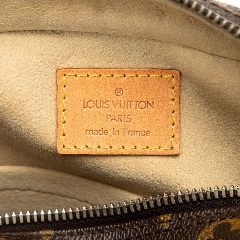 Louis Vuitton Manhattan PM in Monogram Handbag M40026