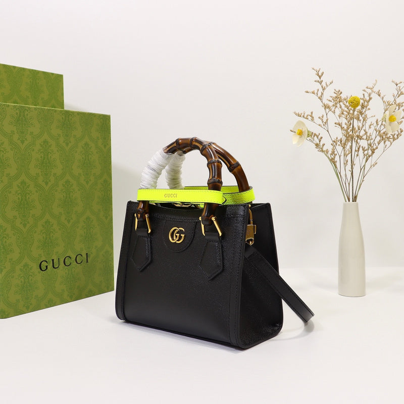 GGG - Bags District - 026