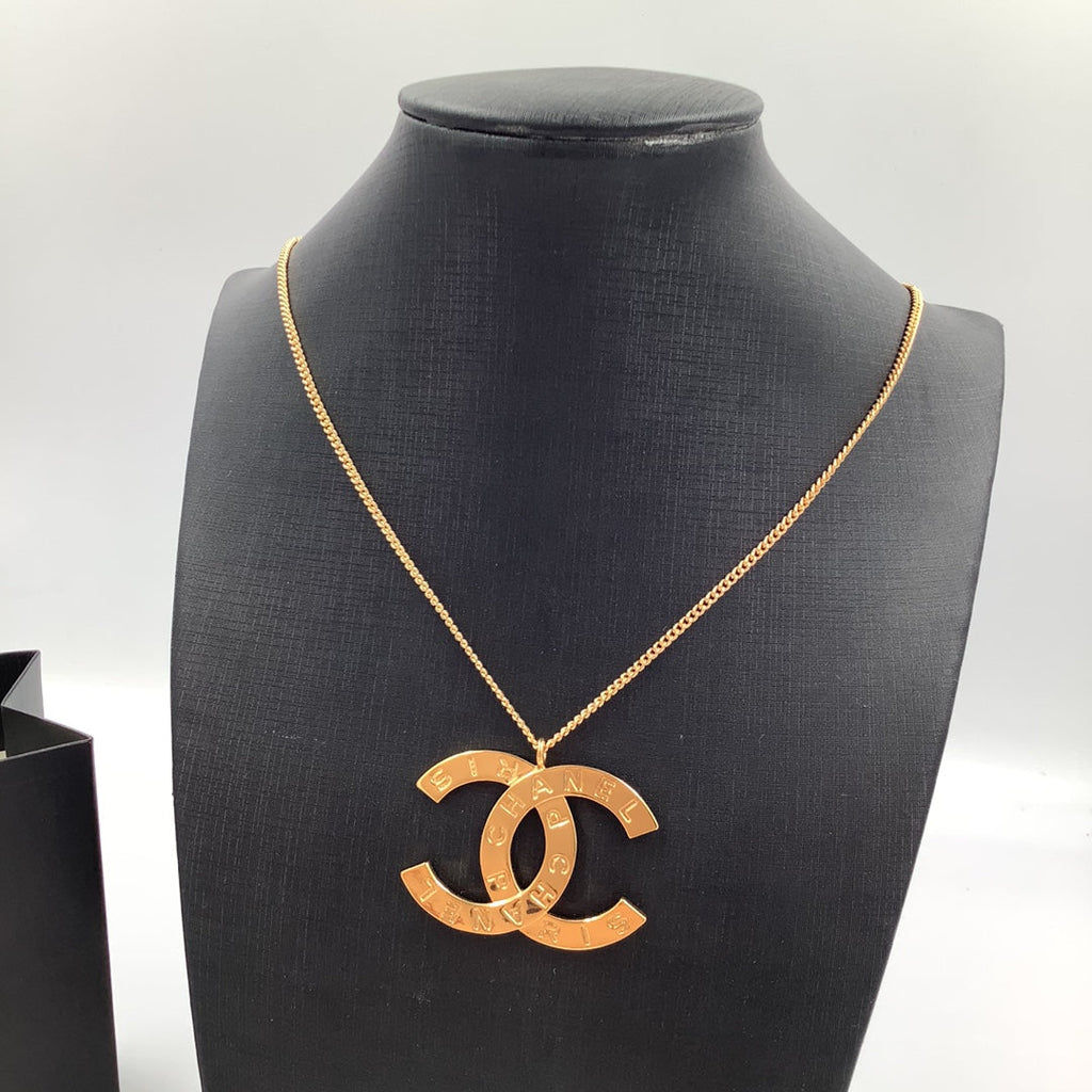 BG - Holiday Necklace chanel043